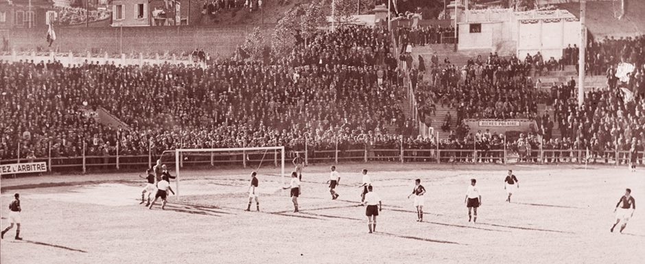 Seleo da Tchecoslovquia em jogo contra a Holanda (Pases Baixos) na Copa do Mundo de Futebol de 1938 na Frana - Foto: Nationaal Archief