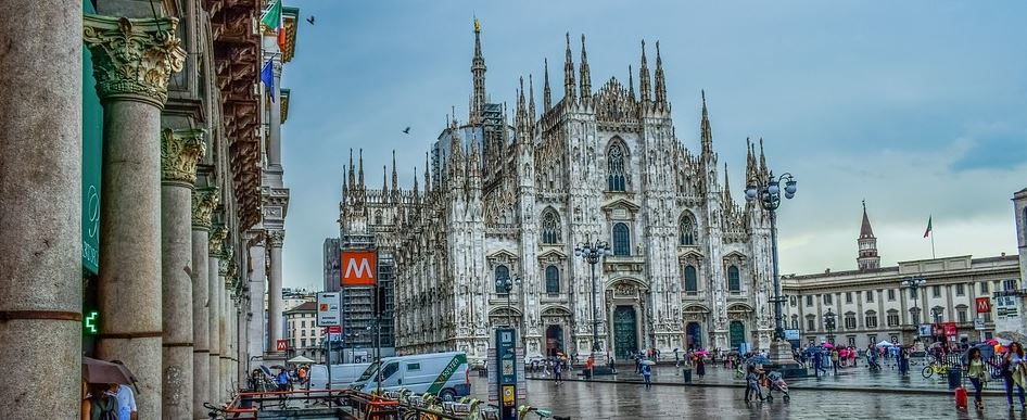 Piazza del Duomo na Cidade de Milo (Milan), Itlia - Sede dos Jogos Olmpicos de Inverno - Milo e Cortina d'Ampezzo 2026