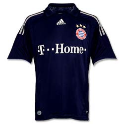 Uniforme 2 do Bayern Mnchen - Temporada 2008/2009