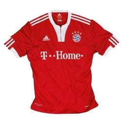 Uniforme 1 do Bayern Mnchen - Temporada 2009/2010