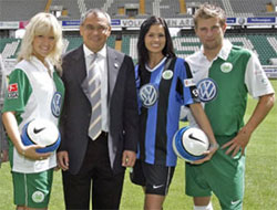 Uniformes do VfL Wolfsburg - Temporada 2009/2010