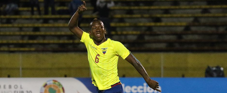 Pervis Estupin - Jogador da Seleo do Equador na Copa do Mundo de Futebol de 2022 no Catar (Qatar) - Foto: Agencia de Noticias ANDES