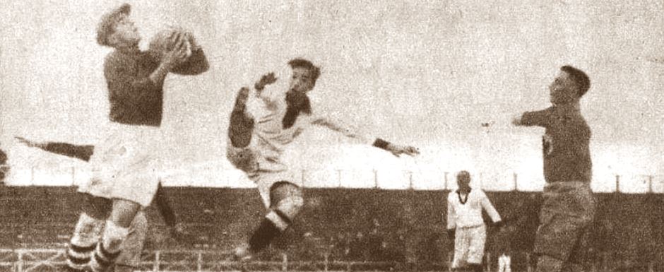 Seleo da Romnia em jogo contra a Seleo Peruana na Copa do Mundo de Futebol de 1930 no Uruguai - Foto: 