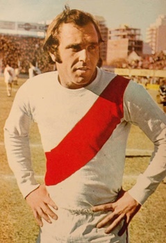 Daniel Onega, maior artilheiro de uma nica edio da Copa Libertadores da Amrica com 17 gols pelo River Plate em 1966